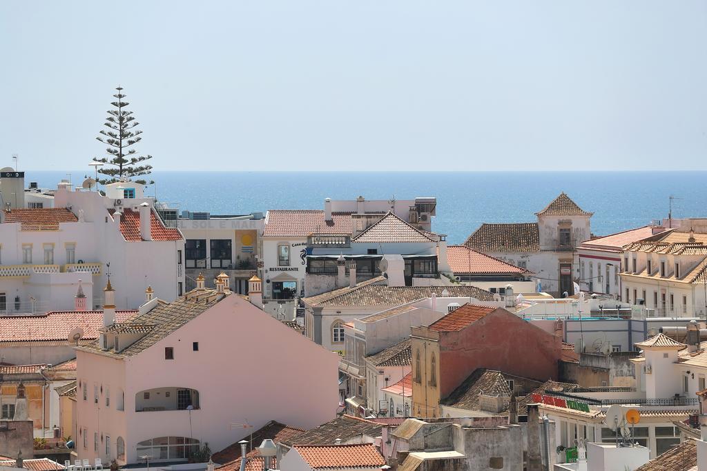 Original 3 Bedroom Downtown Albufeira Extérieur photo