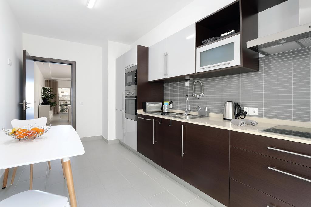 Original 3 Bedroom Downtown Albufeira Extérieur photo