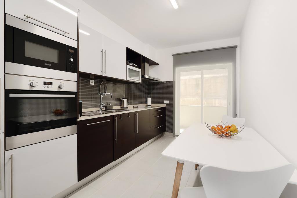Original 3 Bedroom Downtown Albufeira Extérieur photo